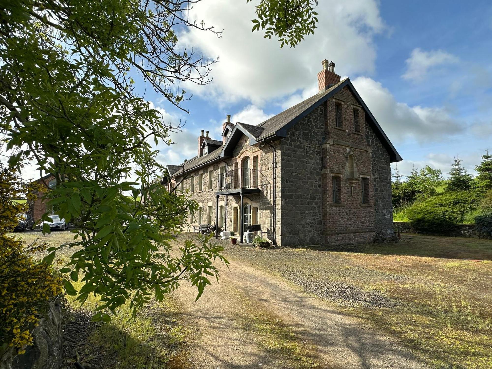 Riverside Converted Linen Mill Coleraine Extérieur photo